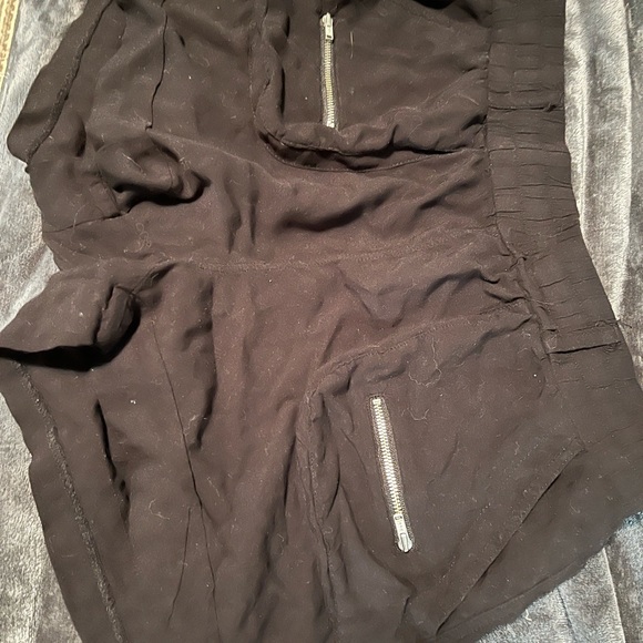 Maurice’s shorts - Picture 4 of 4